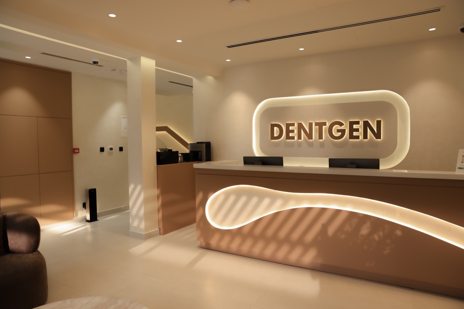 DentGen clinic — Al Wasl Road, Dubai